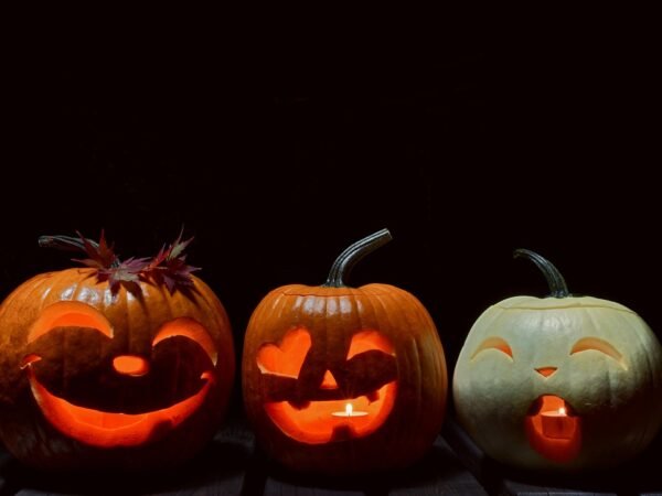 8 Halloween Gewinnspiel für Kunden Ideen unter 30 Euro