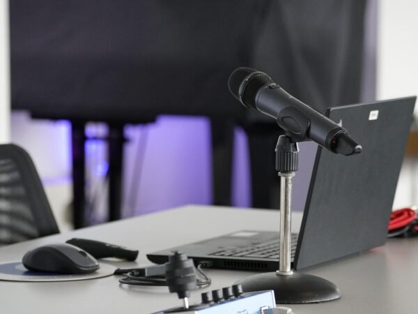 Die besten 4 Schreibtische für dein Arbeitszimmer 2026