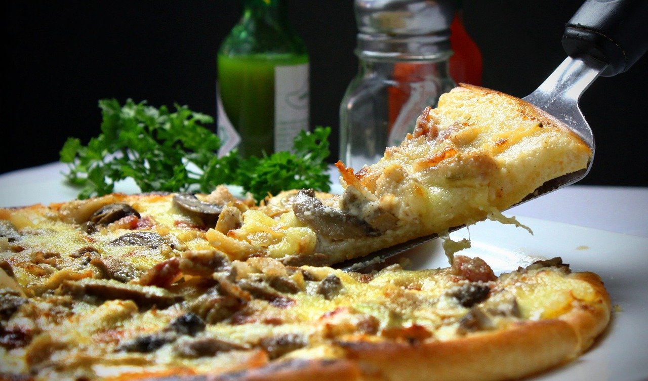 So bringst du Halloween-Stimmung ins Büro mit 5 herzhaften Rezepten
